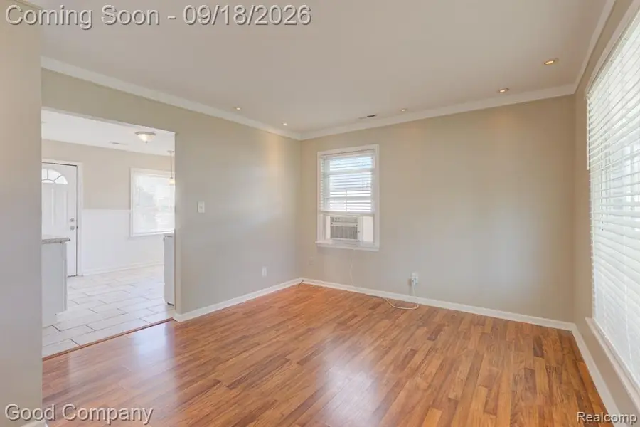 38 E Rowland, Madison Heights, MI 48071 - #2