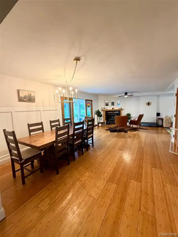 6820 White Pine, Bloomfield Hills, MI 48301 - #3