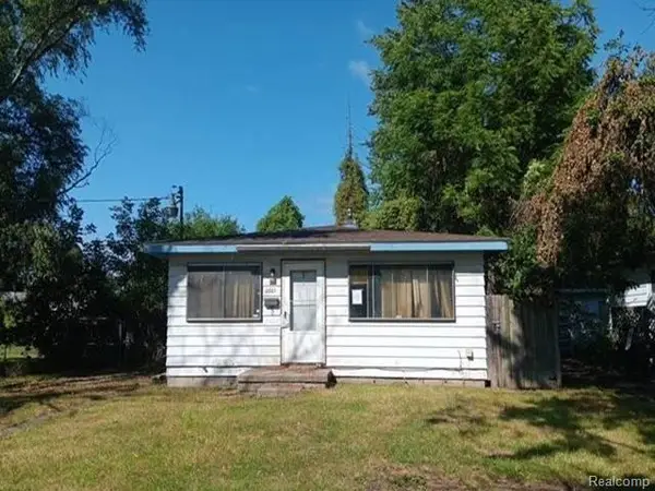 2801 Oakwood, Saginaw, MI 48601