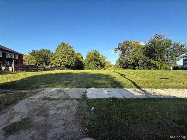 1584 W Grand, Detroit, MI 48208