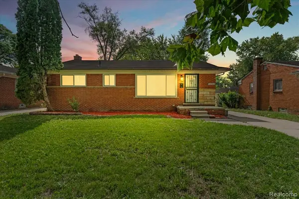 22435 Pembroke, Detroit, MI 48219