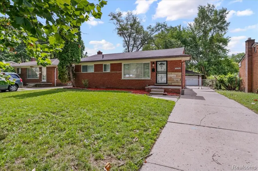 22435 Pembroke, Detroit, MI 48219 - #2