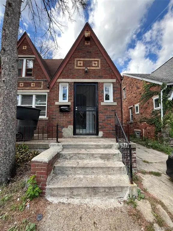 16605 Stansbury, Detroit, MI 48235
