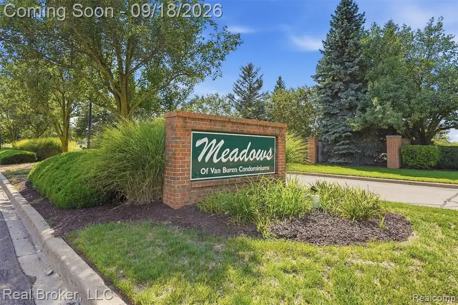 9685 Wildflower, Van Buren Township, MI 48111 - #2
