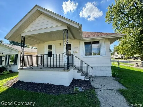 1102 S Wilson, Royal Oak, MI 48067