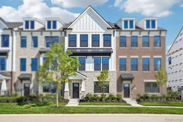 44050 Oakmont, Plymouth, MI 48170