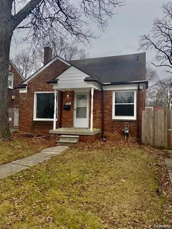 9381 Fielding, Detroit, MI 48228