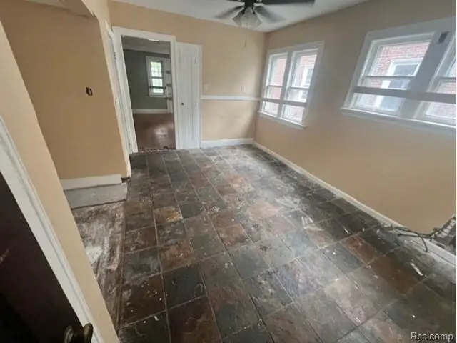 544 W Greendale, Highland Park, MI 48203 - #2