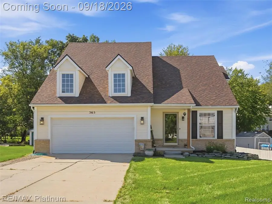 365 Saddlevalley, Linden, MI 48451 - #2