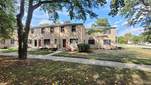 741 N Eton, Birmingham, MI 48009
