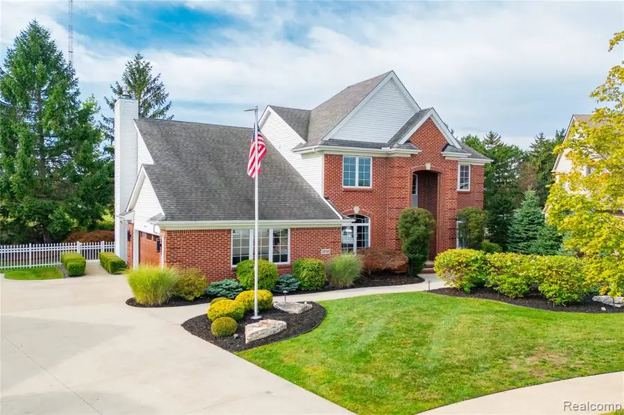 15710 Meadows, Riverview, MI 48193 - #2