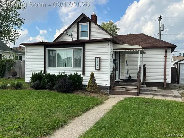 19321 Florida, Roseville, MI 48066
