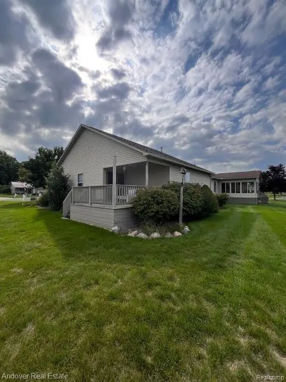 6294 Princess, Flushing, MI 48433 - #2