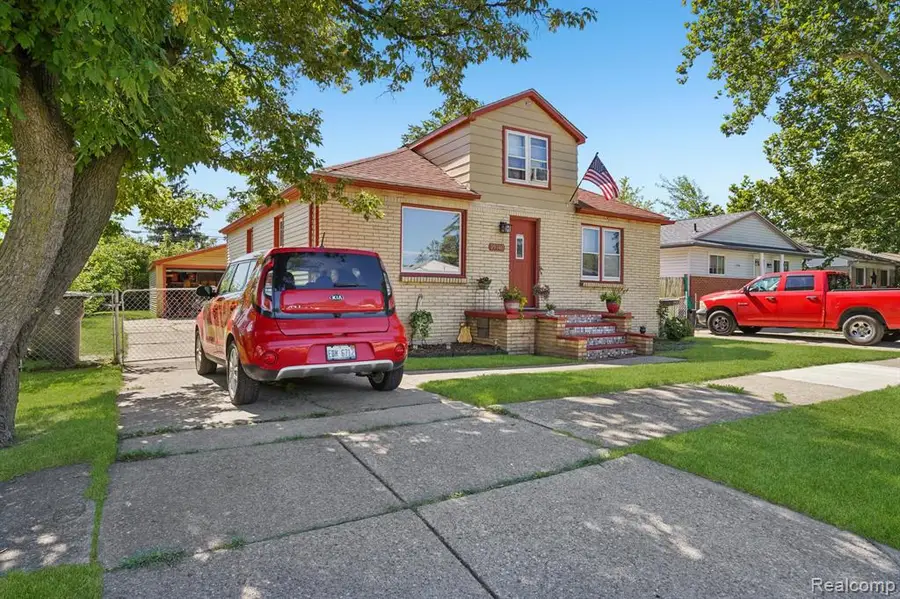 19740 Broadacres, Clinton Township, MI 48035 - #3