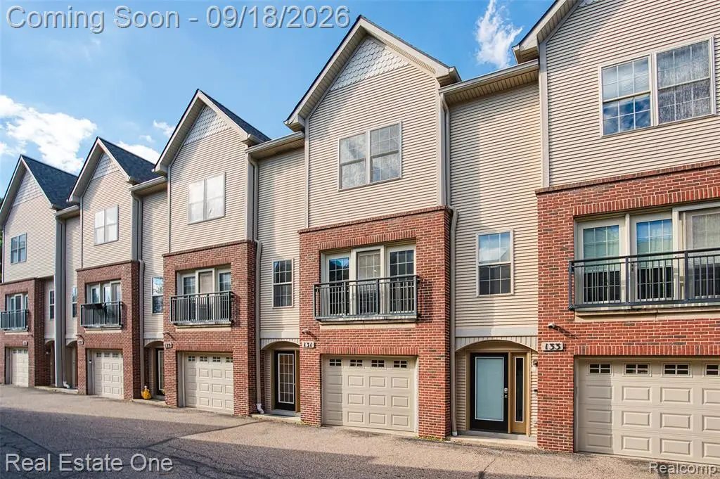 131 S 2nd, Brighton, MI 48116 - #1