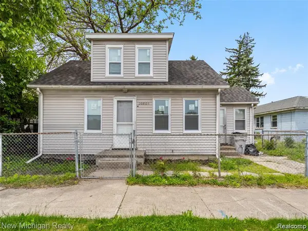 20805 S Chrysler, Hazel Park, MI 48030