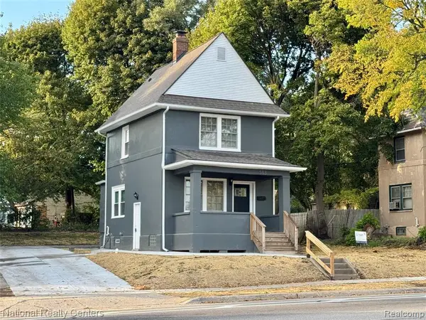 583 N Perry, Pontiac, MI 48342