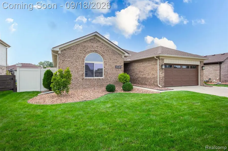 24854 Curtis, Brownstown, MI 48134 - #2