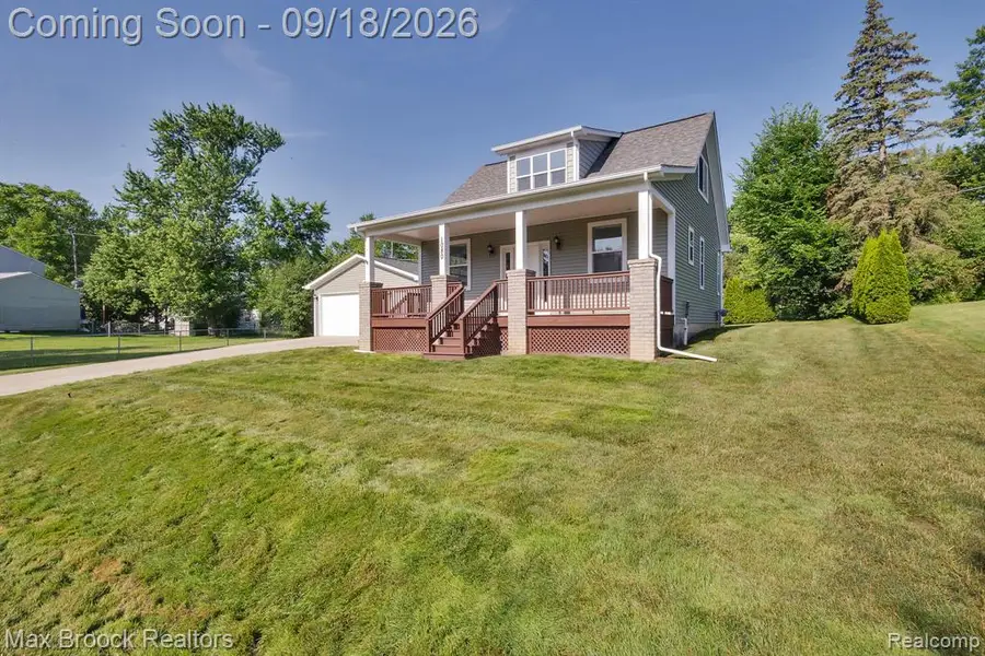1080 Oregon, Waterford, MI 48327 - #2
