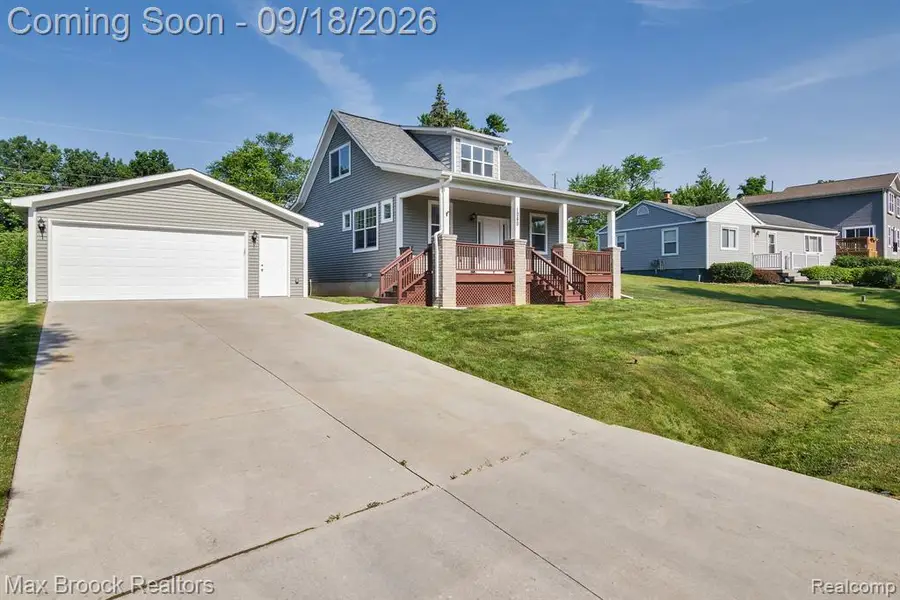 1080 Oregon, Waterford, MI 48327 - #3