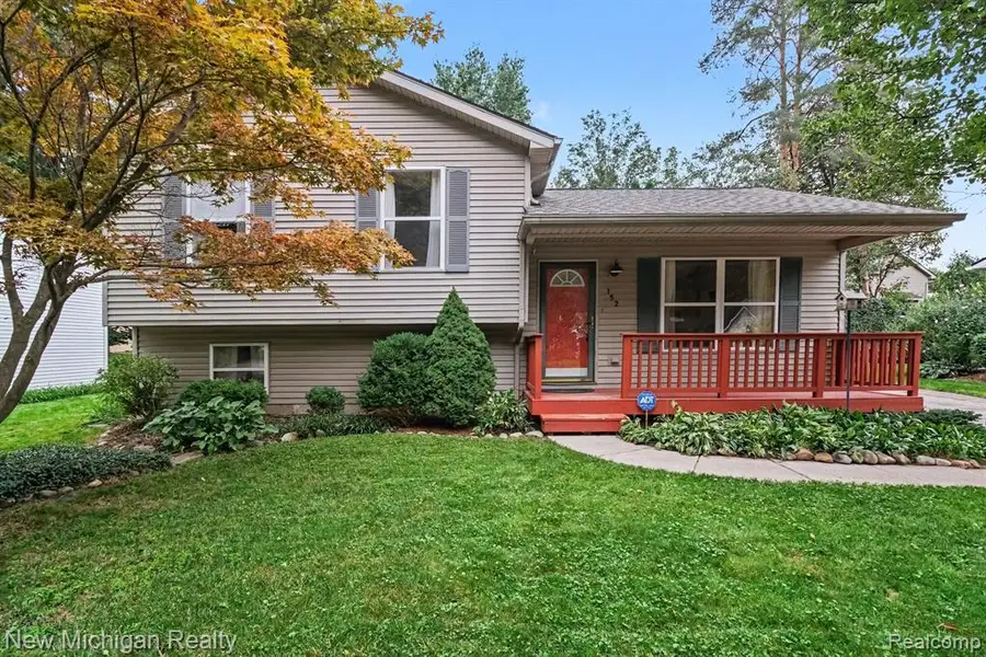 152 Schram, Lake Orion, MI 48362 - #2