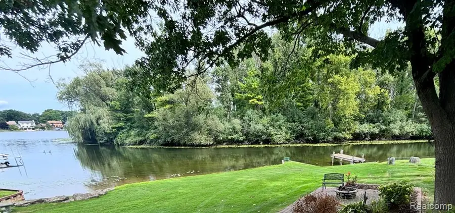 2879 Walmsley Circle, Orion, MI 48360 - #2