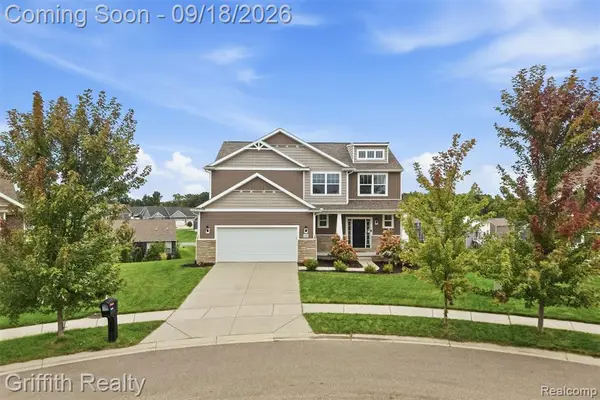 1495 Douglas Fir, Howell, MI 48843
