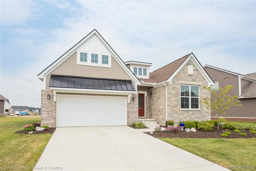 2329 Provencal, Commerce Township, MI 48382 - #2