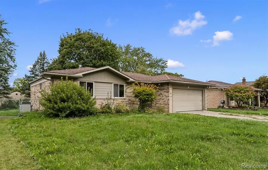 39861 Rager, Clinton Township, MI 48038 - #3