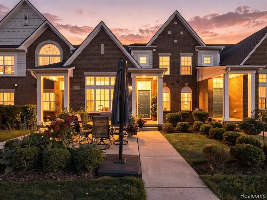 45590 Aragon, Canton, MI 48187 - #2
