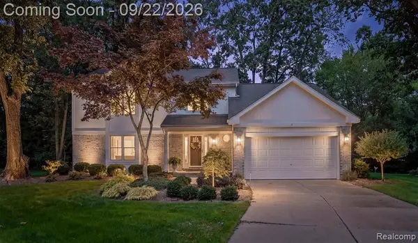 3188 Park Forest, West Bloomfield, MI 48324