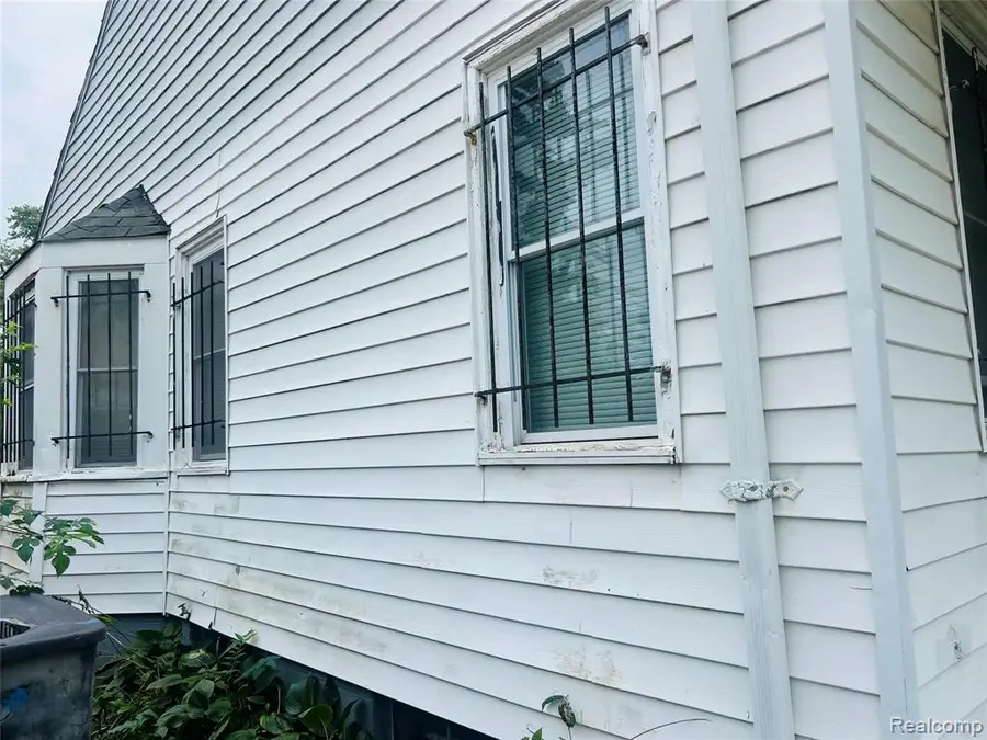 14000 Mendota, Detroit, MI 48238 - #3