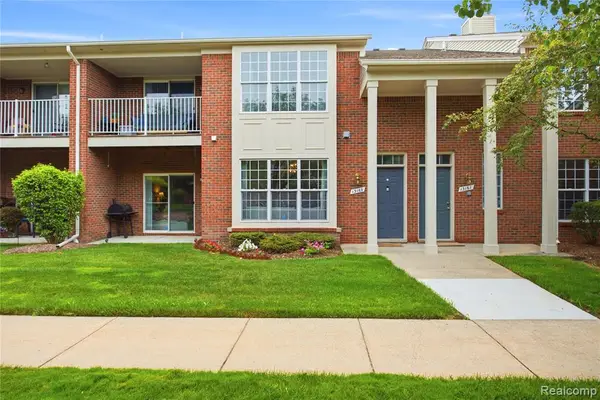 13169 Canopy, Sterling Heights, MI 48313