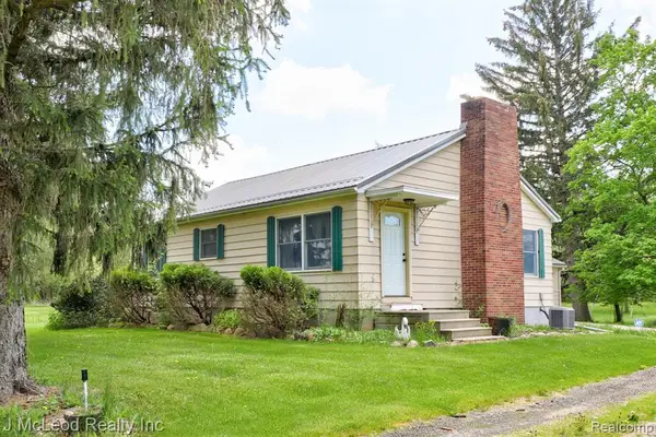 69 W Snover, Mayville, MI 48744