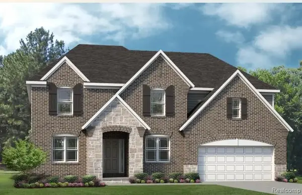 1062 Forest Bay, Waterford, MI 48328