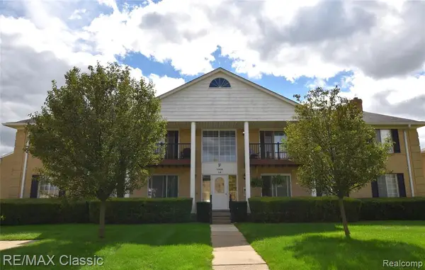 11820 Seaton, Sterling Heights, MI 48312