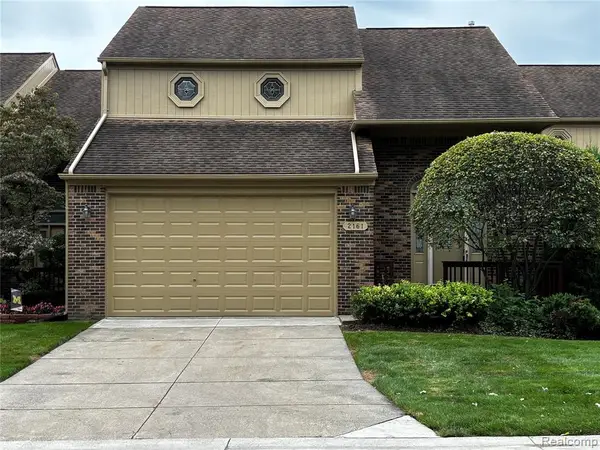 2161 Crystal #8, Rochester Hills, MI 48309
