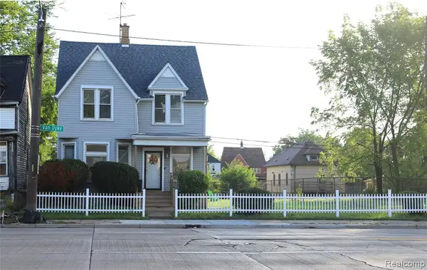 5738 Van Dyke, Detroit, MI 48213