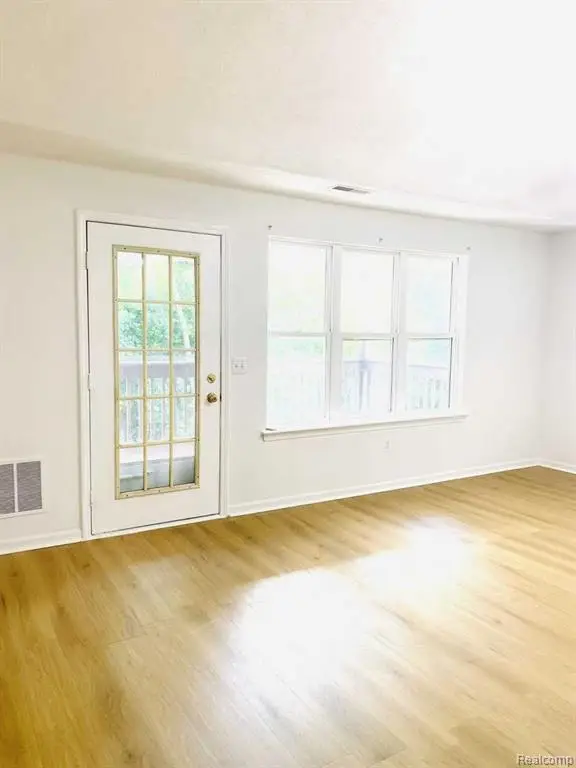 1289 Heatherwood, Ann Arbor, MI 48108 - #2
