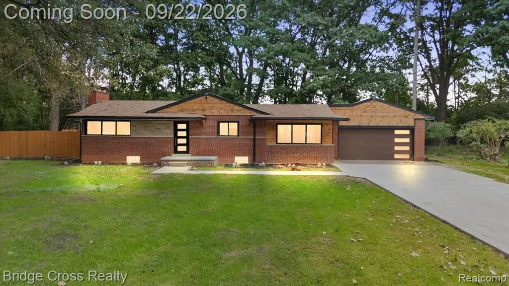 25240 Muerland, Southfield, MI 48033 - #1