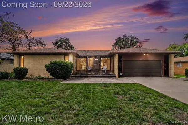 18201 Nadol, Southfield, MI 48075