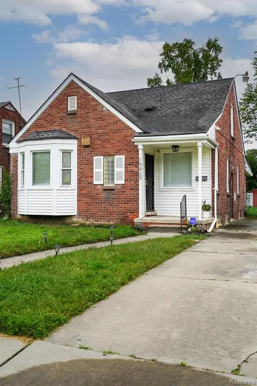 19469 Whitcomb, Detroit, MI 48235 - #2