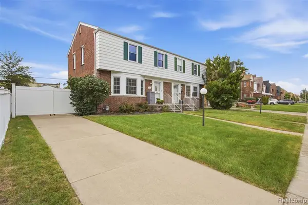 17337 Kentucky, Detroit, MI 48221