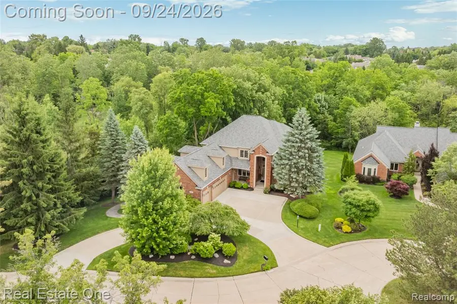 29370 Kennedy, Farmington Hills, MI 48331 - #3