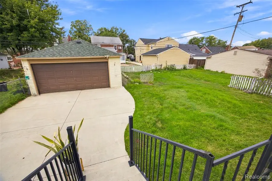 224 Mohawk, Dearborn, MI 48124 - #2