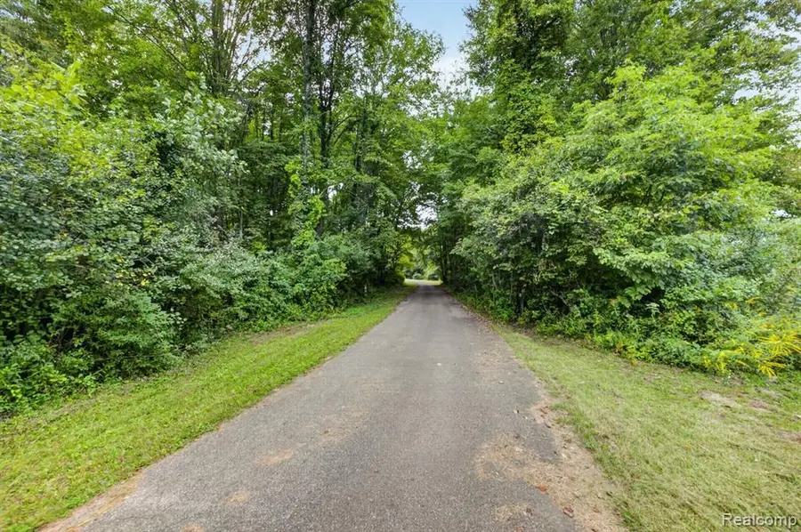 16170 S Huron River, Romulus, MI 48174 - #3