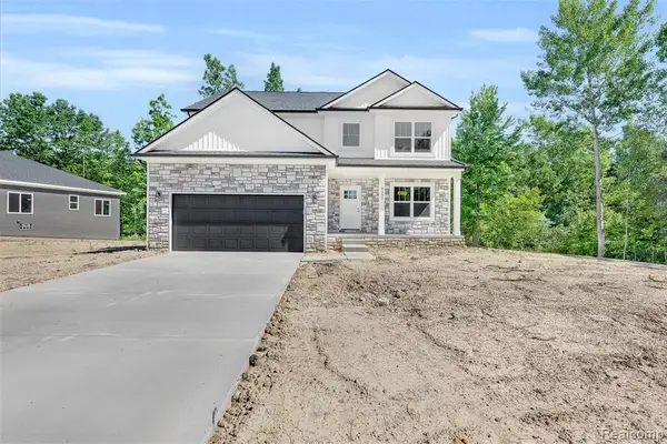 6058 Woodridge, Grand Blanc, MI 48439
