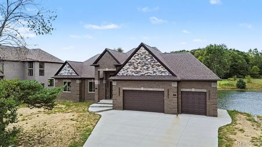 68503 Lake Angela Pointe, Richmond, MI 48062 - #3