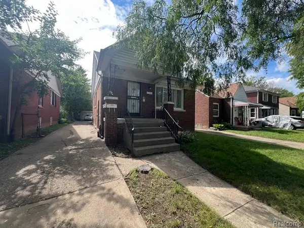 15030 Rossini, Detroit, MI 48205