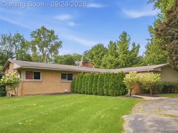 4430 Queens, Bloomfield Hills, MI 48304